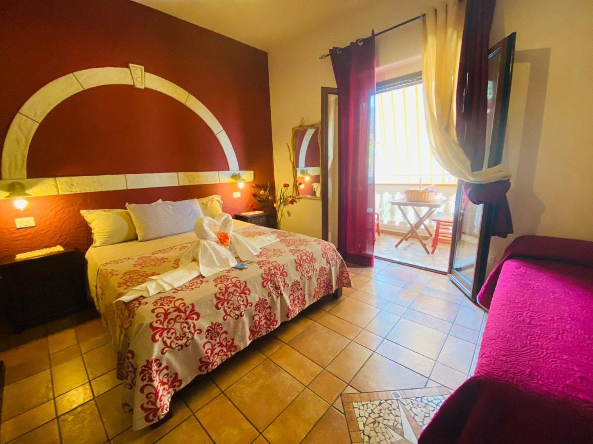 Rosa Dei Venti Accomodation Тропея Экстерьер фото